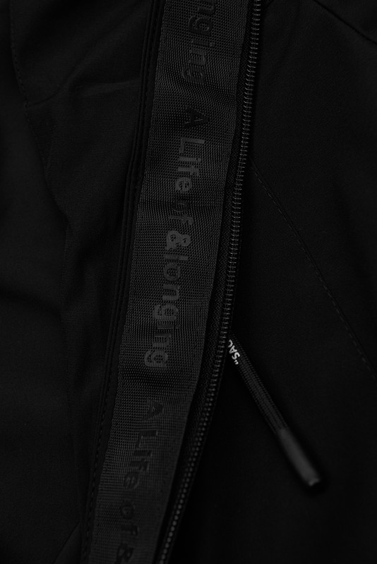 Černá jarní parka s dvoucestným zipem