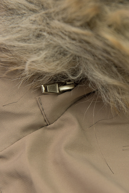 Zimní bunda/parka se stahováním v pase béžová