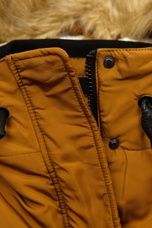 Hnědá prodloužená zimní bunda s béžovou kožešinou