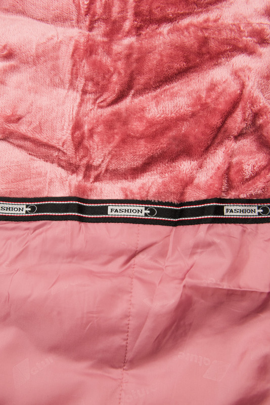 Růžová zimní bunda s odnímatelnou kapucí