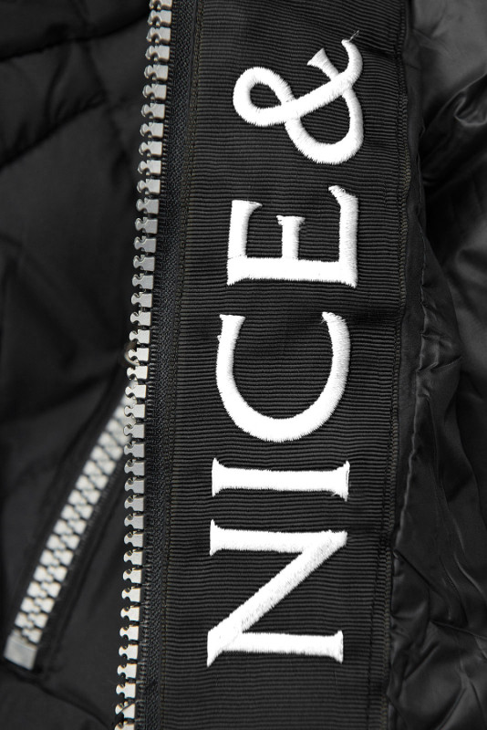 Černá lehká prošívaná bunda