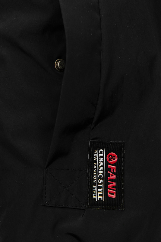 Černý prodloužený plášť/parka