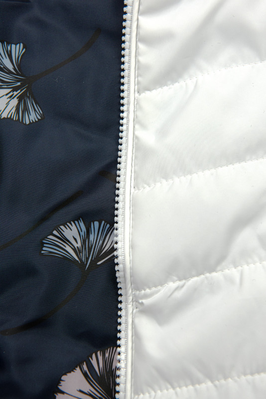 Bílá oboustranná přechodná bunda