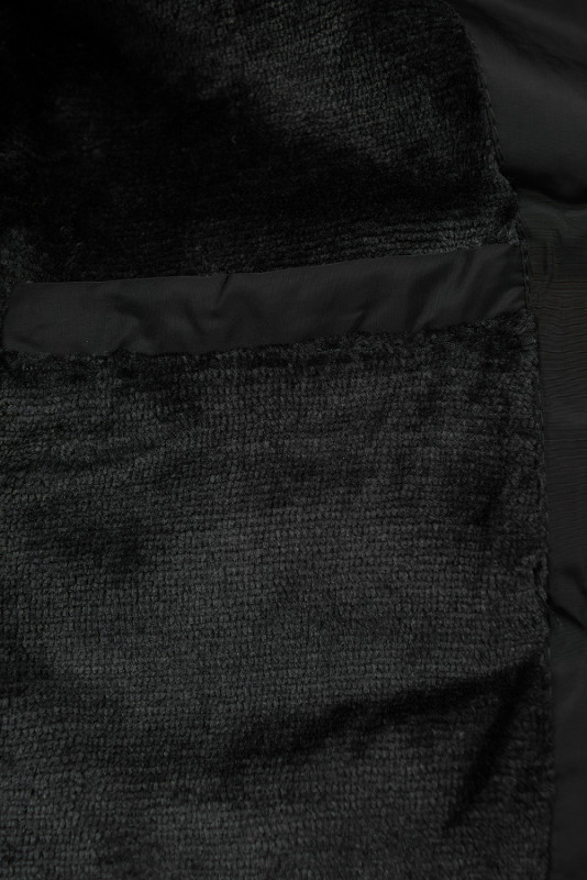 Prošívaná přechodná bunda černá