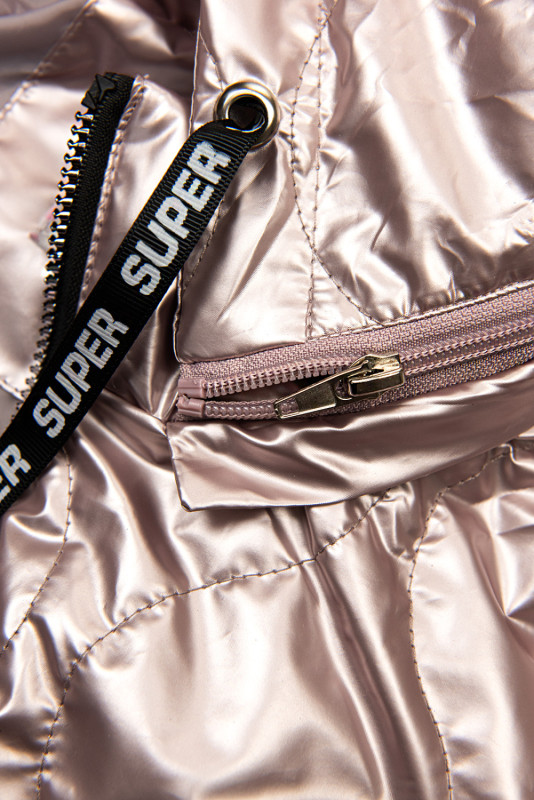 Růžová lesklá bunda s kapucí