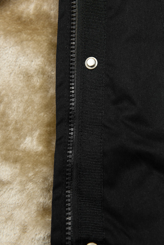 Černá parka s odnímatelným futrem a kožešinou