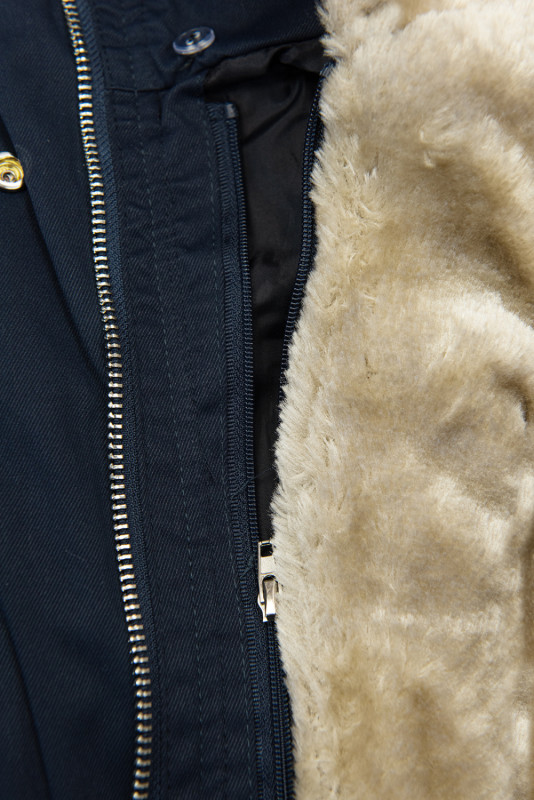 Tmavě modrá parka s vyjímatelným plyšovým futrem