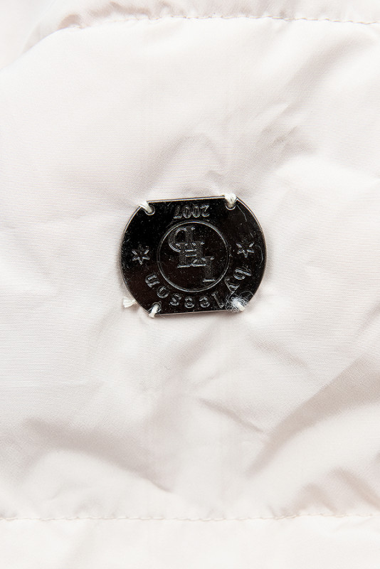 Ecru zimní bunda se stříbrným lemem