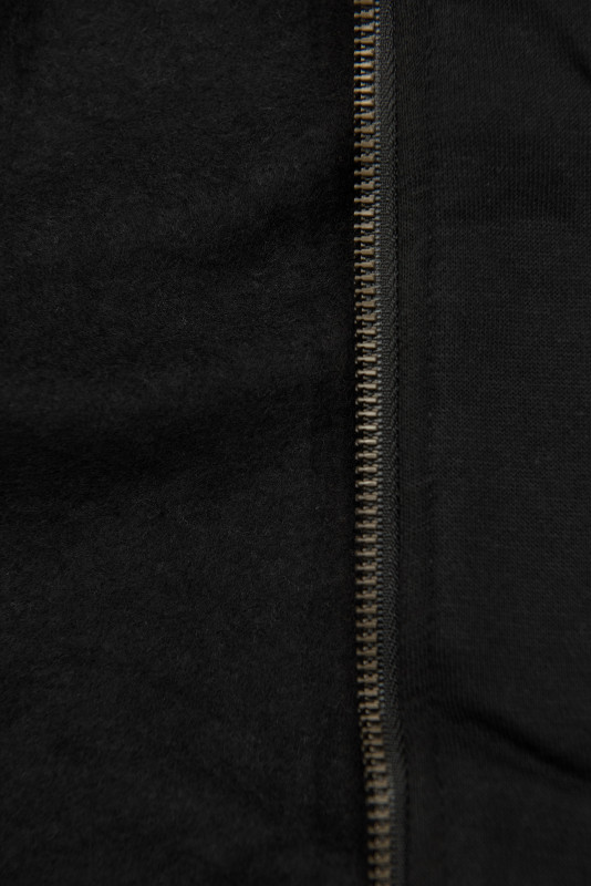 Černá prodloužená mikina na zip