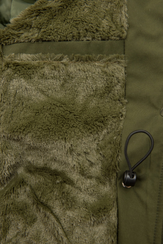 Khaki zimní bunda s hnědou kožešinou