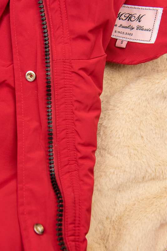 Červená zimní parka se zatepleným vnitřkem