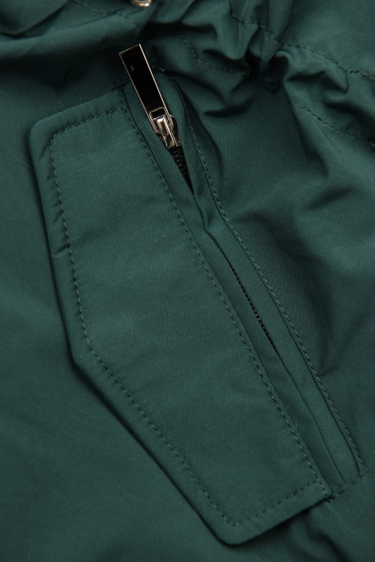 Zelená zimní parka se zatepleným vnitřkem