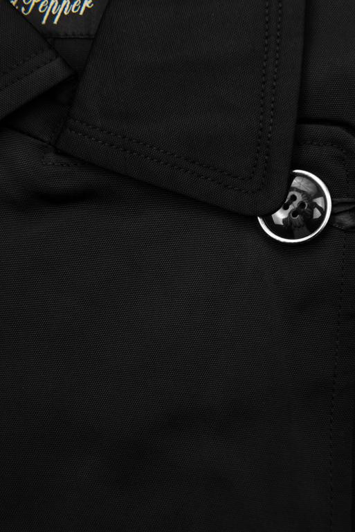 Černý trenčkot s páskem na zavazování