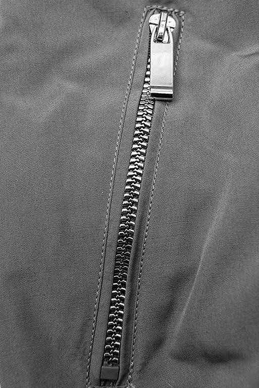 Šedá zateplená parka na zimu