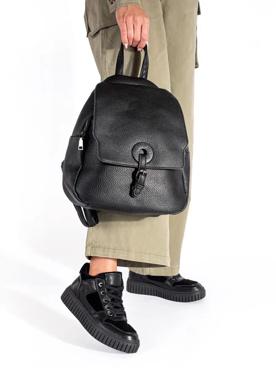 Klasický černý dámský batoh