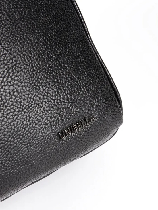 Černý klasický dámský batoh