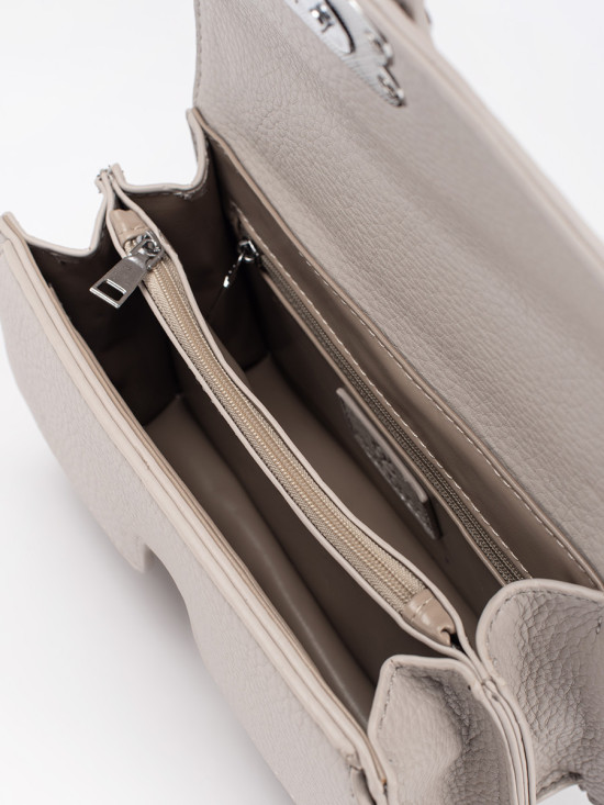 Béžová kabelka se stříbrným řetízkem URBAN BLOSSOM