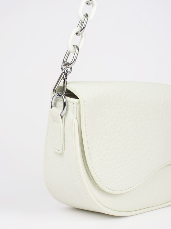 Bílá kabelka na rameno
