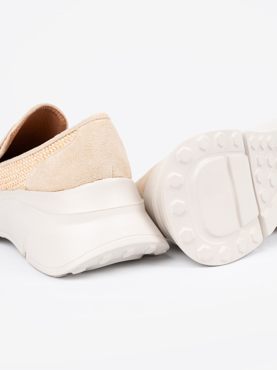 Světle béžové polobotky na hrubé podrážce