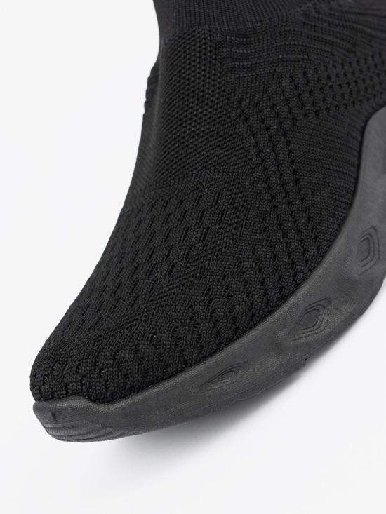 Černé tenisky LIBERO