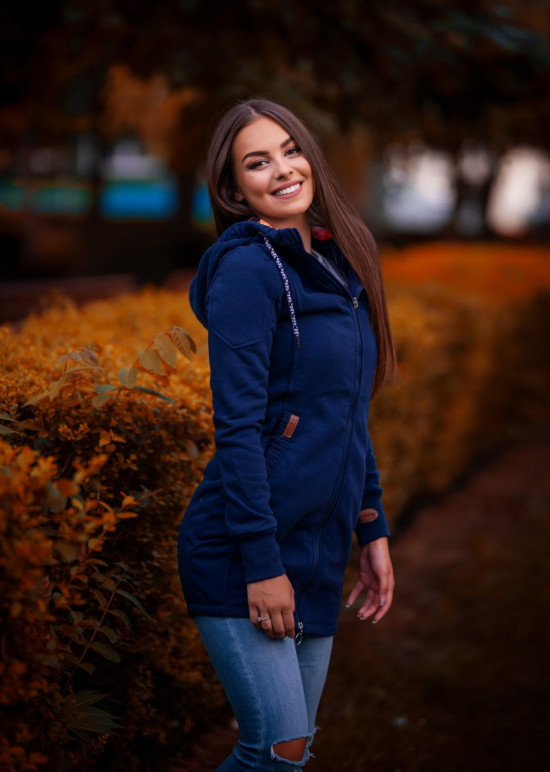 Černá prodloužená mikina od LHD