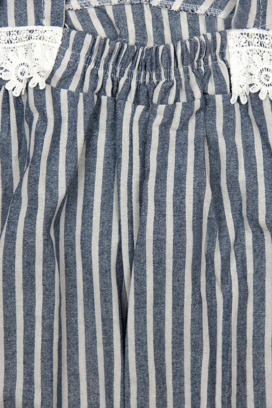 Tmavě modré letní šaty s holými zády