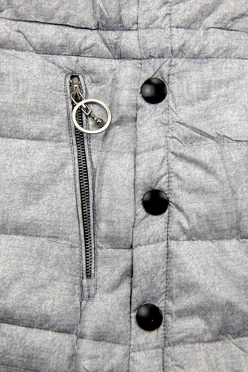 Světle šedá lehká jarní bunda