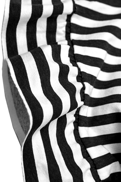 Černobílé volné pruhované šaty II.