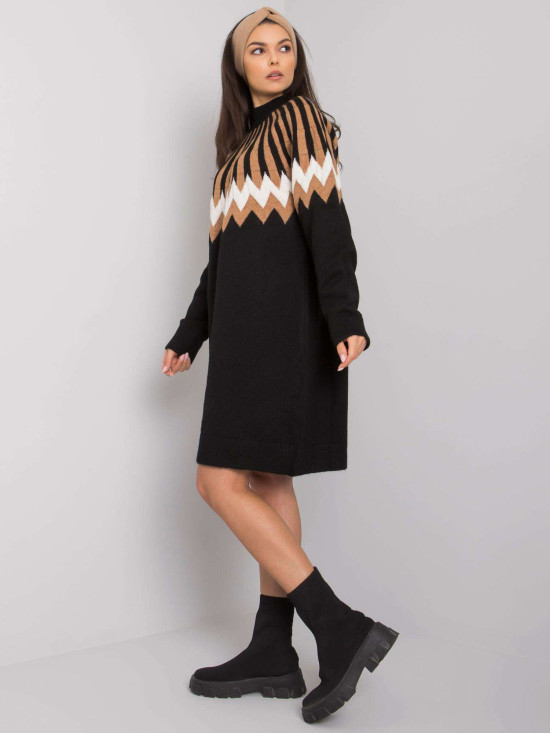 Černé pletené šaty se vzorem