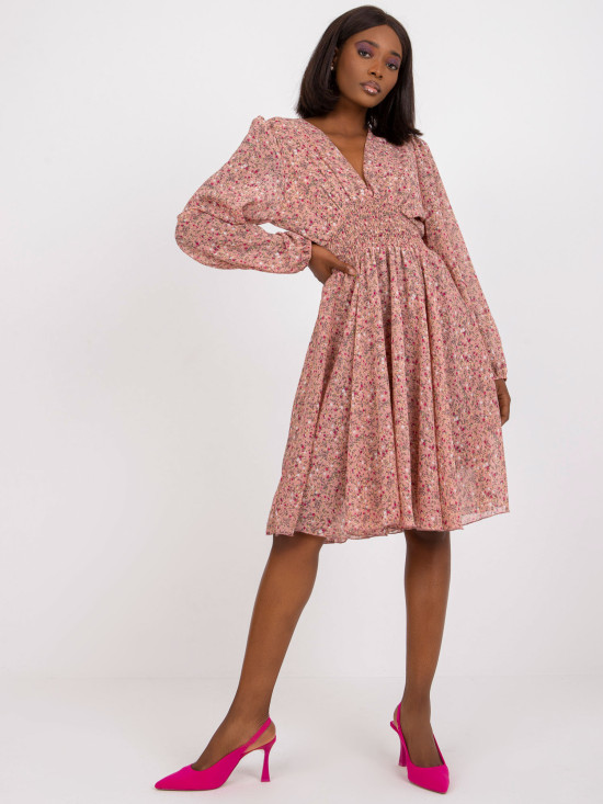 Růžové květinové midi šaty