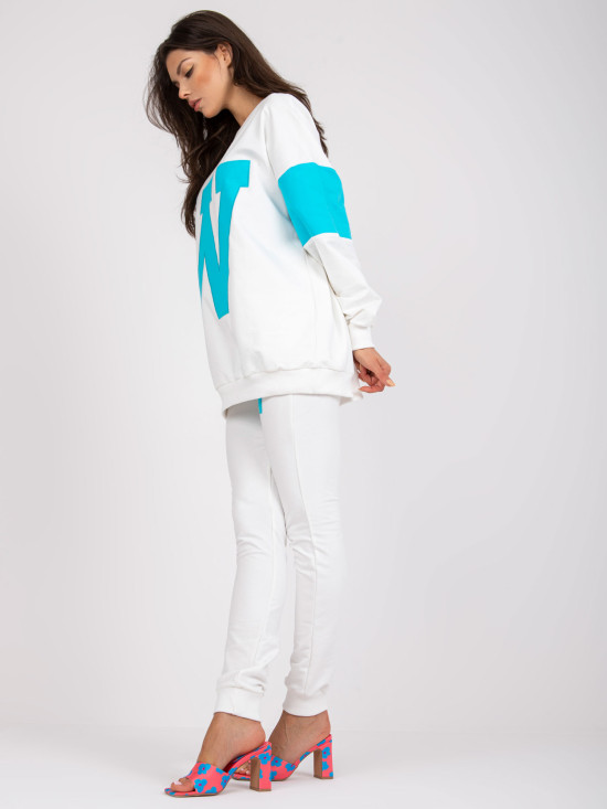 Stylový komplet v bílo-modré kombinaci