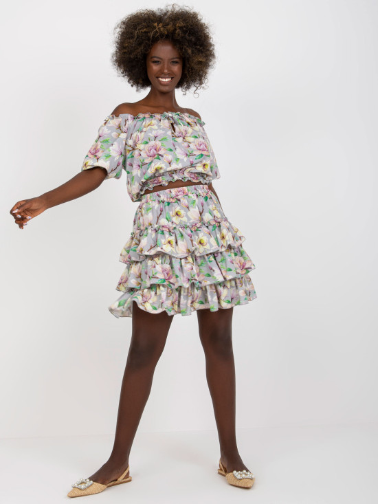 Elegantní komplet s květinovým vzorem