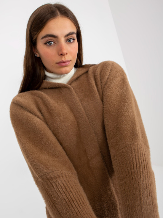 Hnědý dámský kabát z alpaky s vlnou
