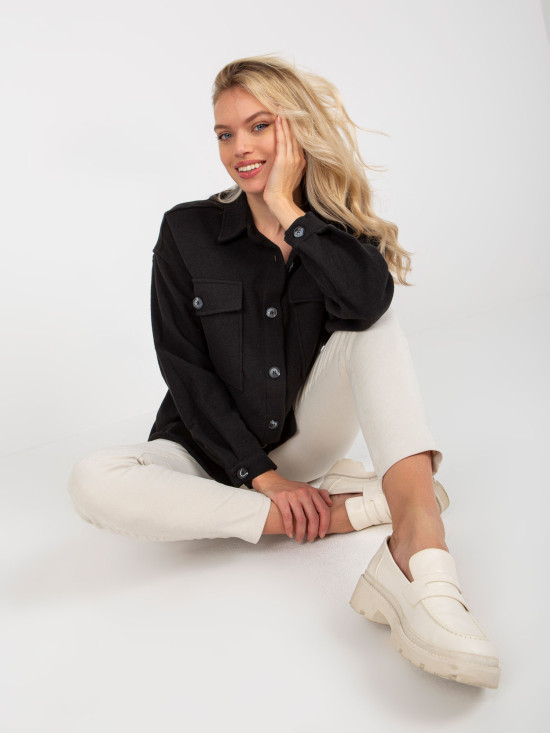 Černá dámská košile s kapsami