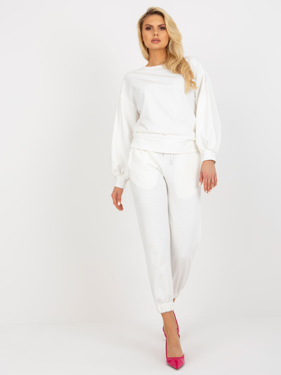 Ecru dámský komplet s odhalenými zády