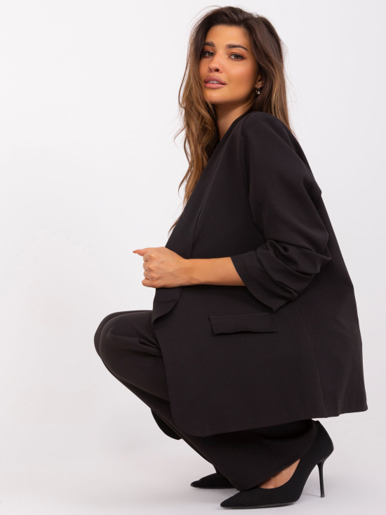 Elegantní černé sako