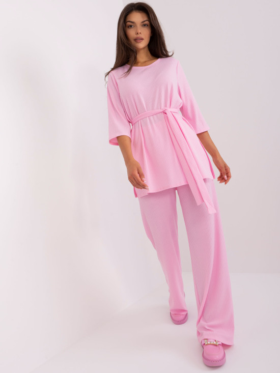 Růžový dámský casual komplet se širokými kalhotami