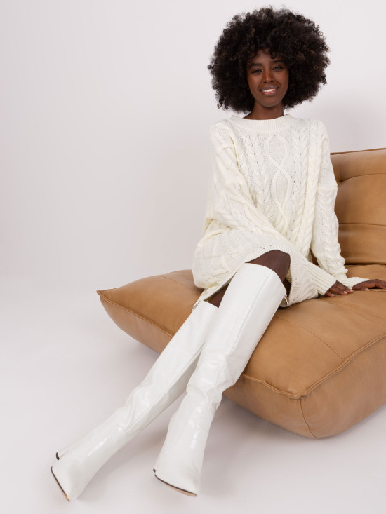 Pletené midi šaty v ecru