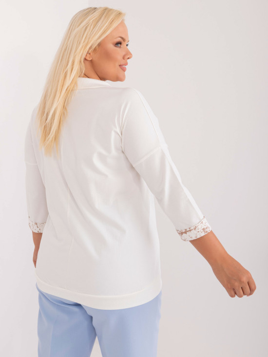 Elegantní ecru plus size halenka