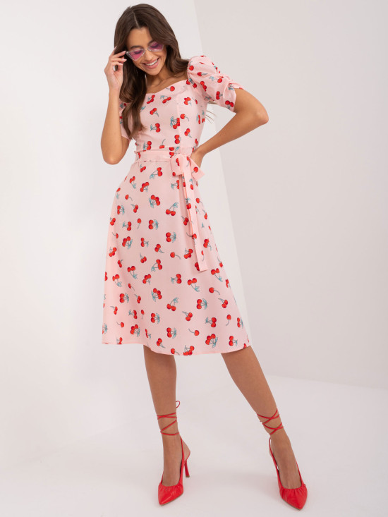 Letní šaty s motivem třešní v růžové
