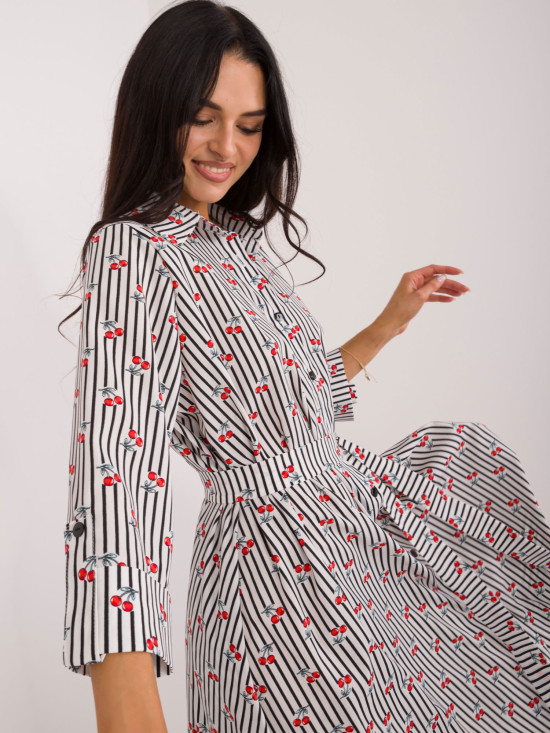 Pohodlné bílé midi šaty s potiskem