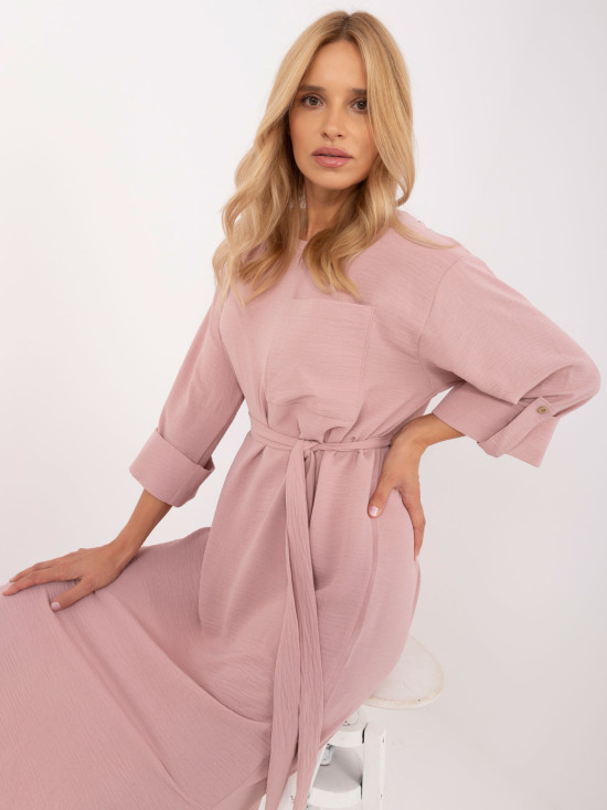 Elegantní midi šaty v tmavě růžové