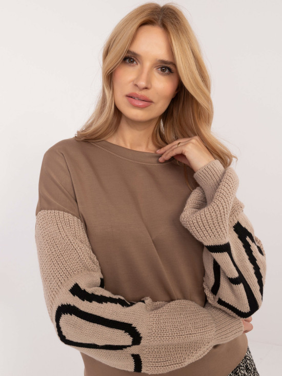 Stylová béžová mikina