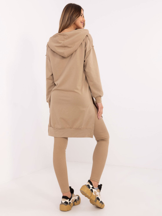 Stylový komplet s dlouhým rukávem