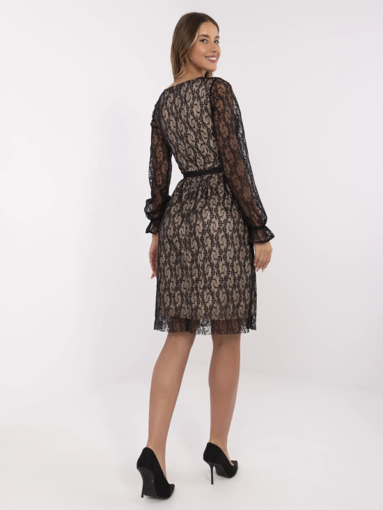 Černé elegantní šaty s krajkou