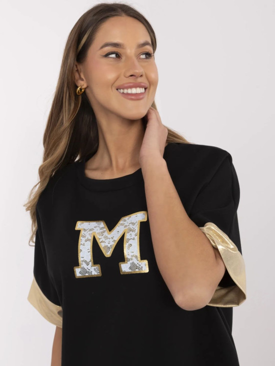 Stylové černé oversize šaty s potiskem