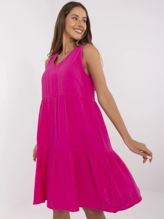Růžové rozšířené šaty