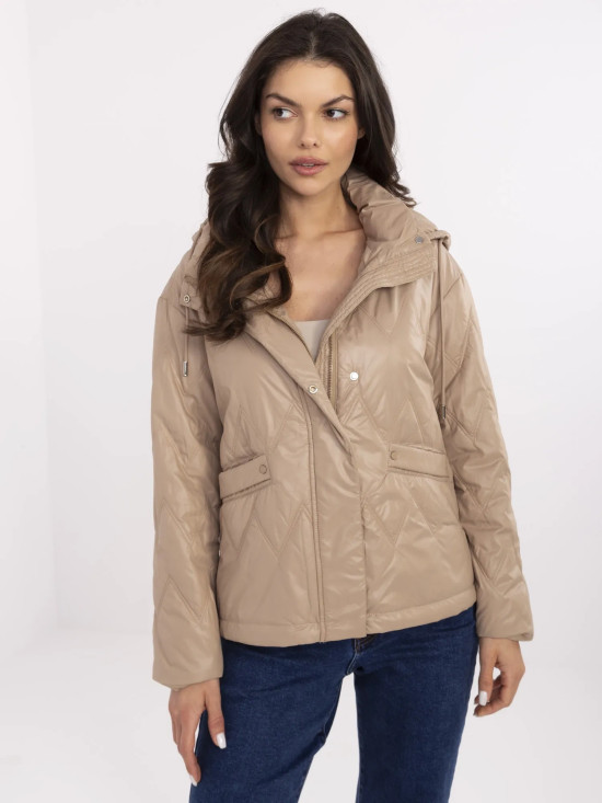 Přechodová bunda v camelové barvě