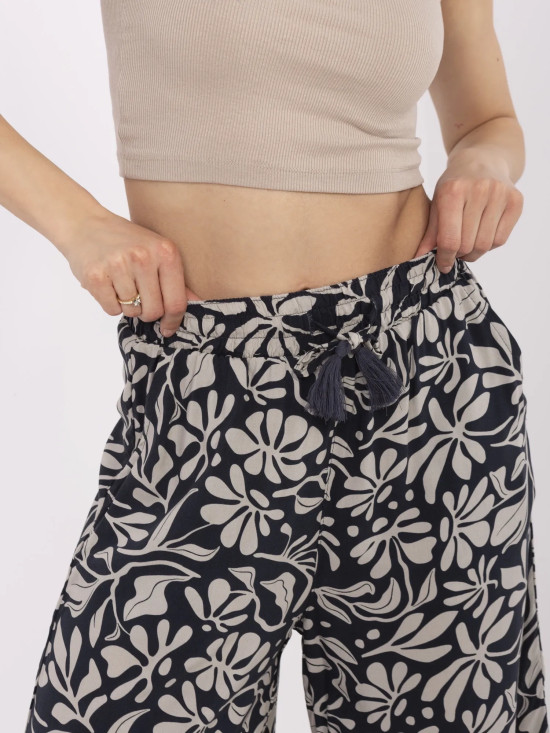 Stylové tmavě modré kalhoty s vysokým pasem