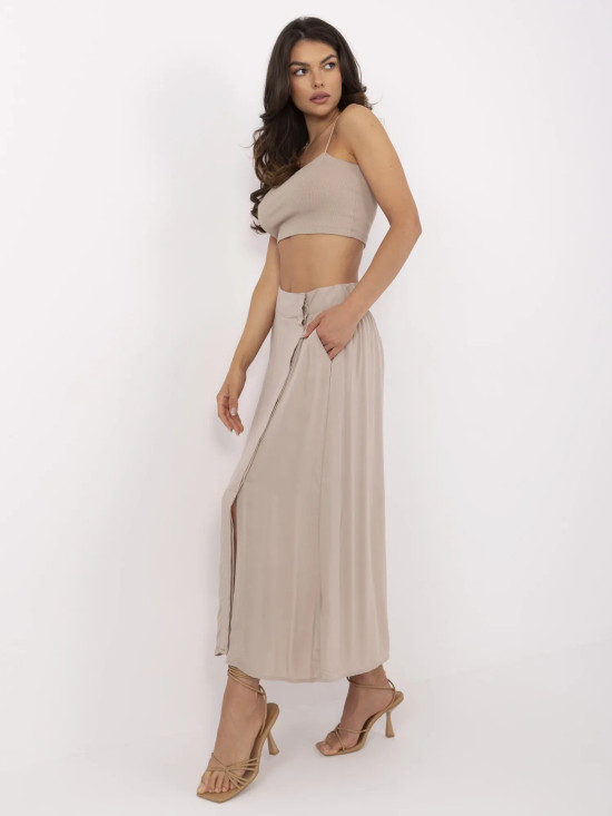 Elegantní midi sukně v béžové barvě